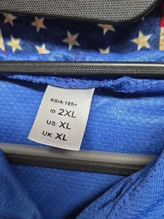 **Men's Blue Short-Sleeve Hooded Performance Shirt - Picture 3 of 3